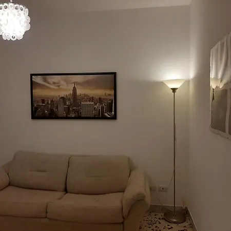 Гостевой дом Centro Monti Tiburtini Рим