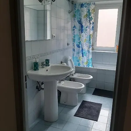 Гостевой дом Centro Monti Tiburtini Рим